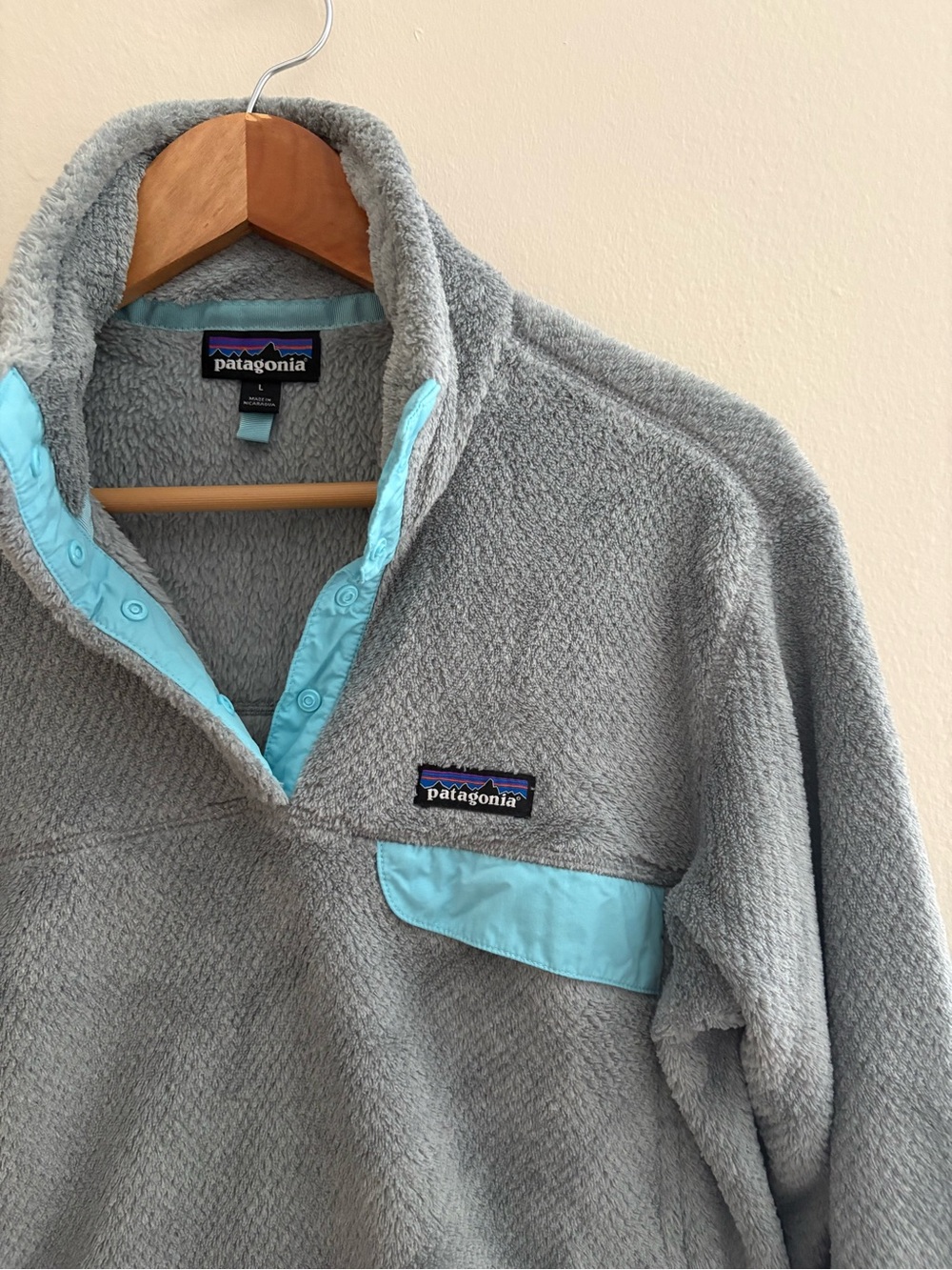 Patagonia Gray Fleece Pullover with Light Blue Trim